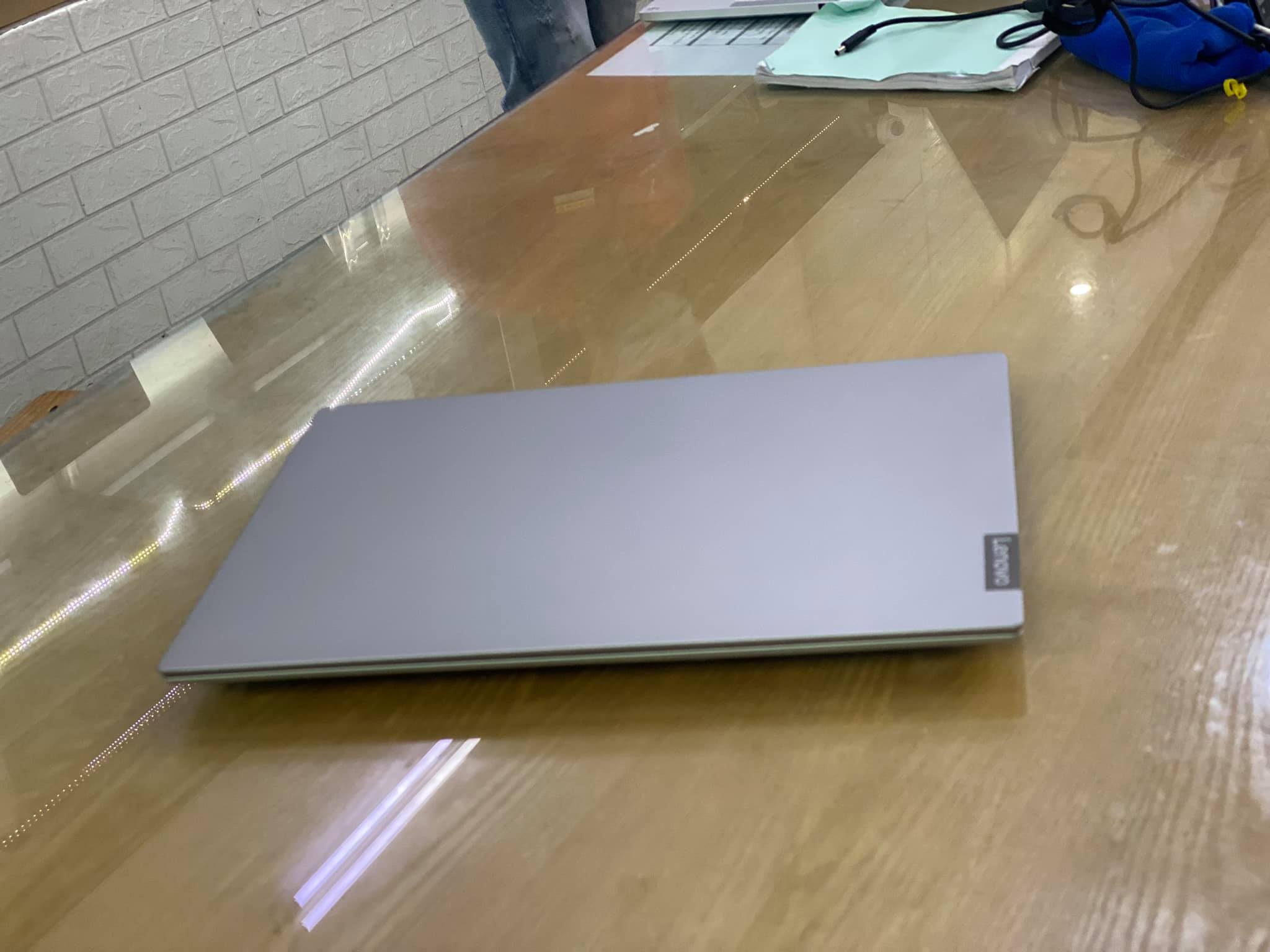 Laptop Lenovo Ideapad S340 15IML-3.jpeg